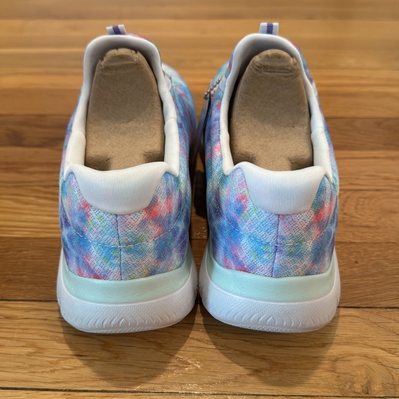 Skechers Women's Summits - Looking Groovy Sneakers - Picture 6 of 8